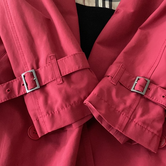 Vintage Burberry Jacket - Picture 8 of 17